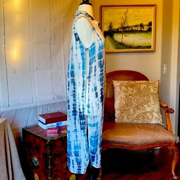 Go Silk Blue and White Tie Dye Duster or Swimsuit Cover Up - Picture 5 of 16